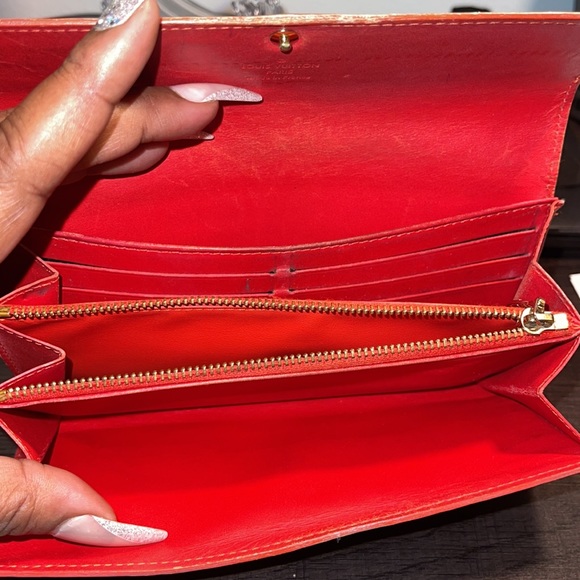 🔥🌝 ❌❌SOLD❌❌VINTAGE EUC LOUIS VUITTON VERNIS SARAH CORAL WALLET - Picture 9 of 12